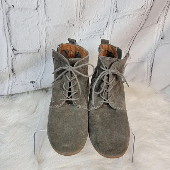 DOLCE VITA KALEN Quilted Suede Ankle Wedge Booties Ankle Boot Olive Size 8 - Picture 10 of 14